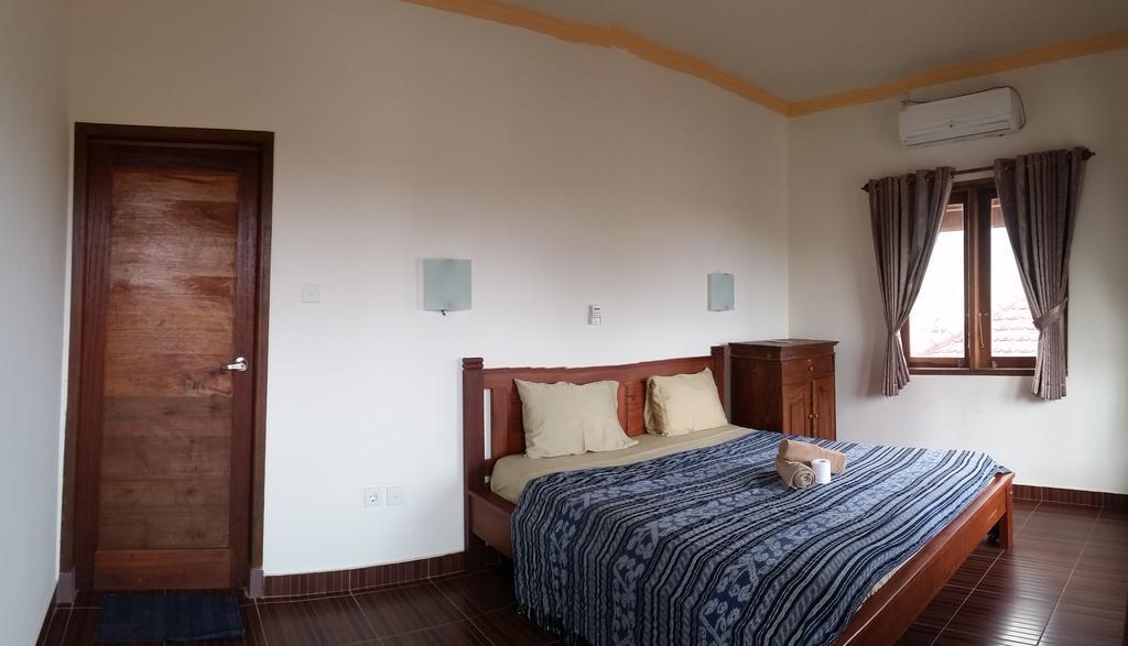 Kuta Bay Homestay Екстер'єр фото