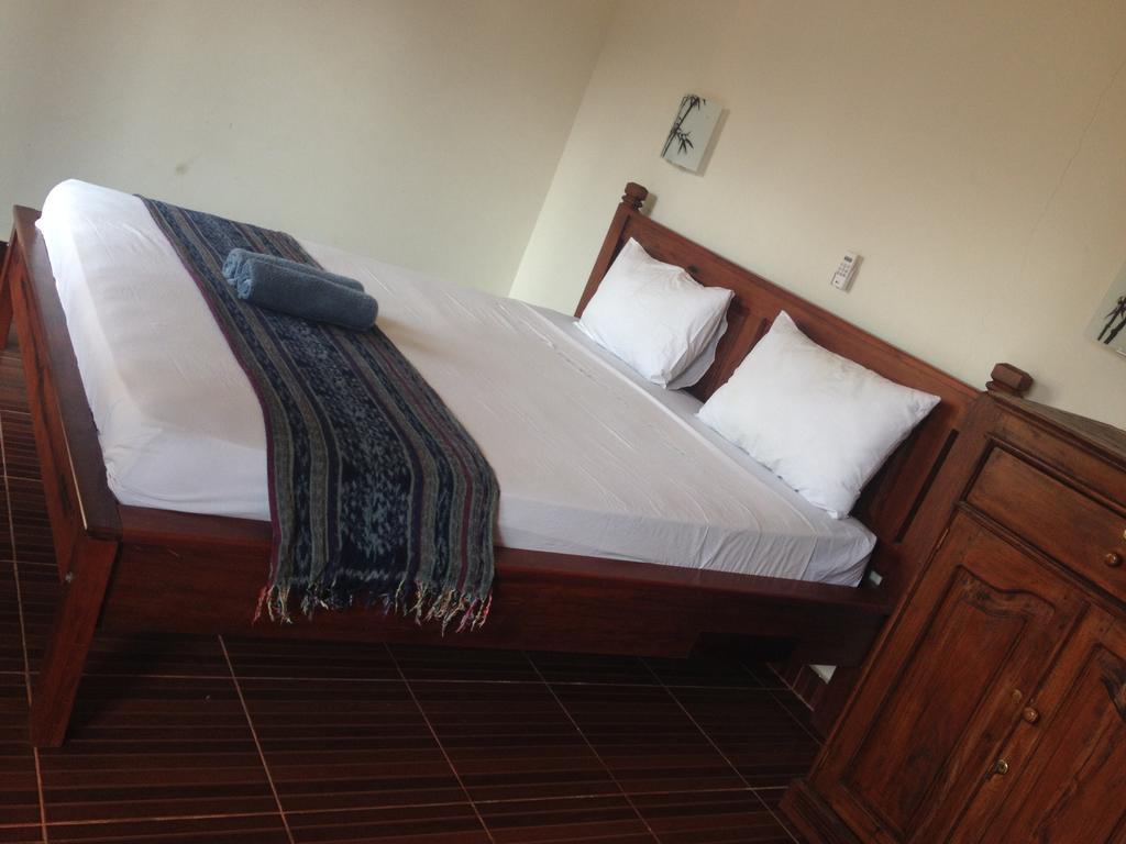Kuta Bay Homestay Екстер'єр фото